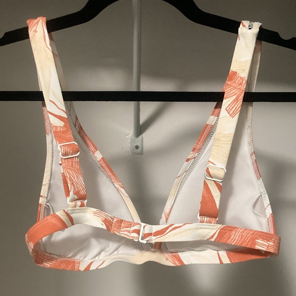 Roxy Bikini - Picture 2 of 6